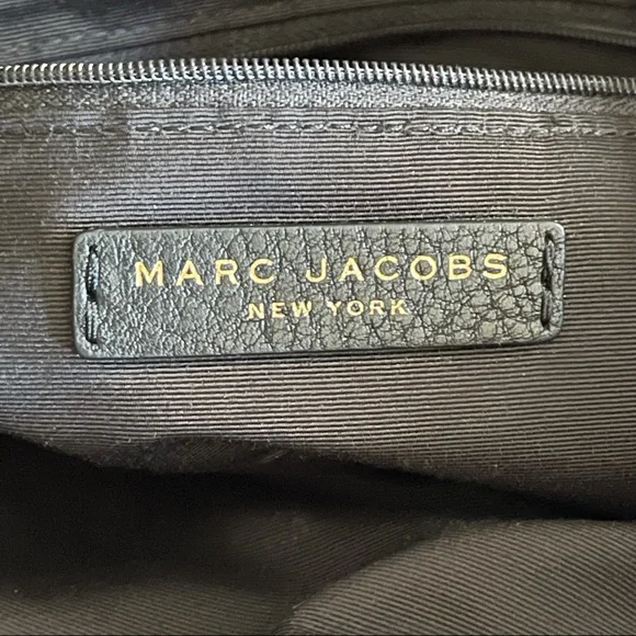 Marc Jacobs Black Leather Empire City Leather Structured Top Handle Tote Bag - Picture 11 of 16